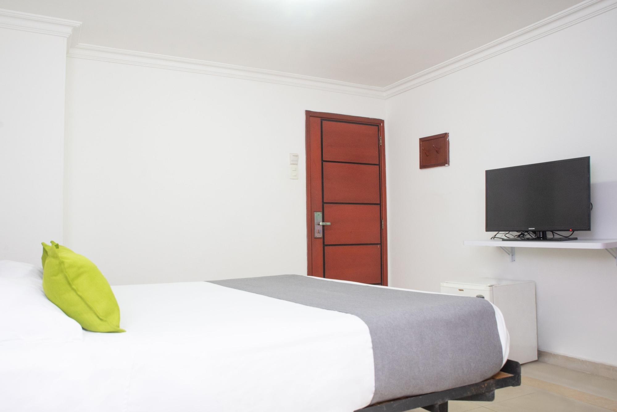 Charthon Inn Барранкилья Экстерьер фото